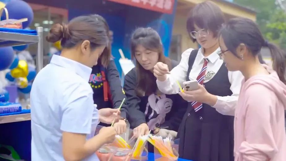 3aa8de5f-2ee8-48d0-82ee-0c2cee4944ad