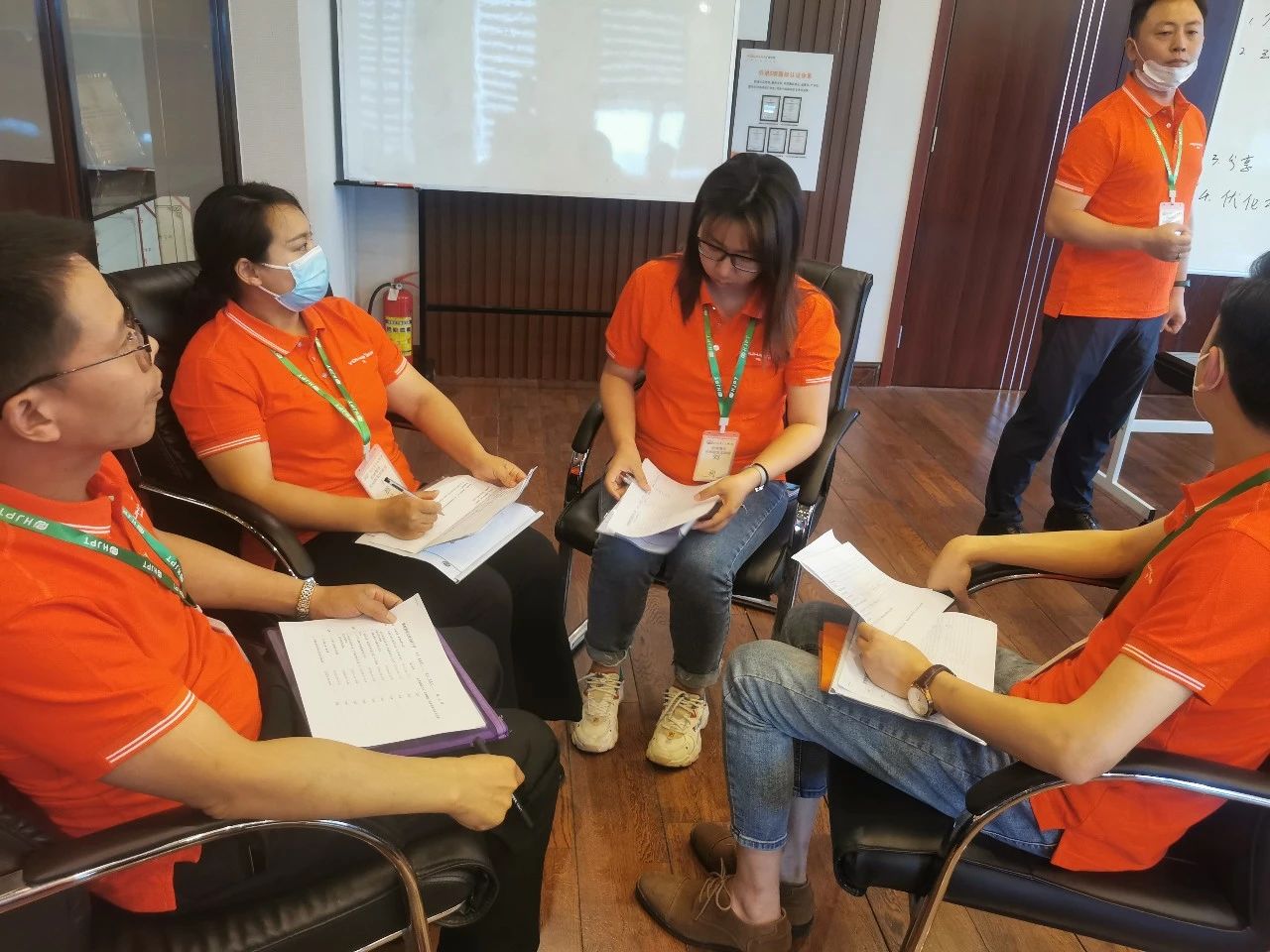 6c9c8815-1458-4309-92b8-422dd7624220