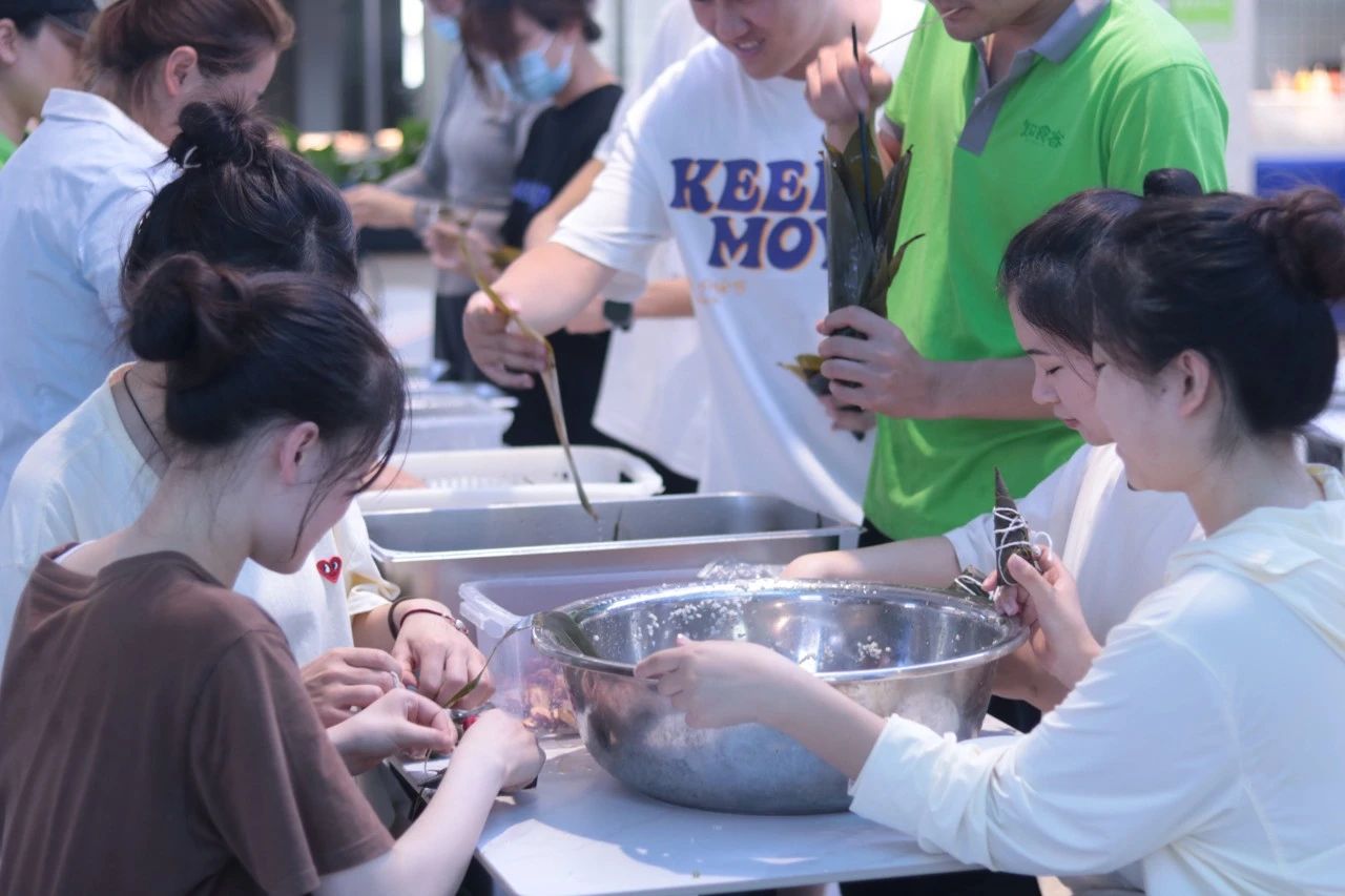 b404e220-1584-4485-b0ca-f36ade5131de